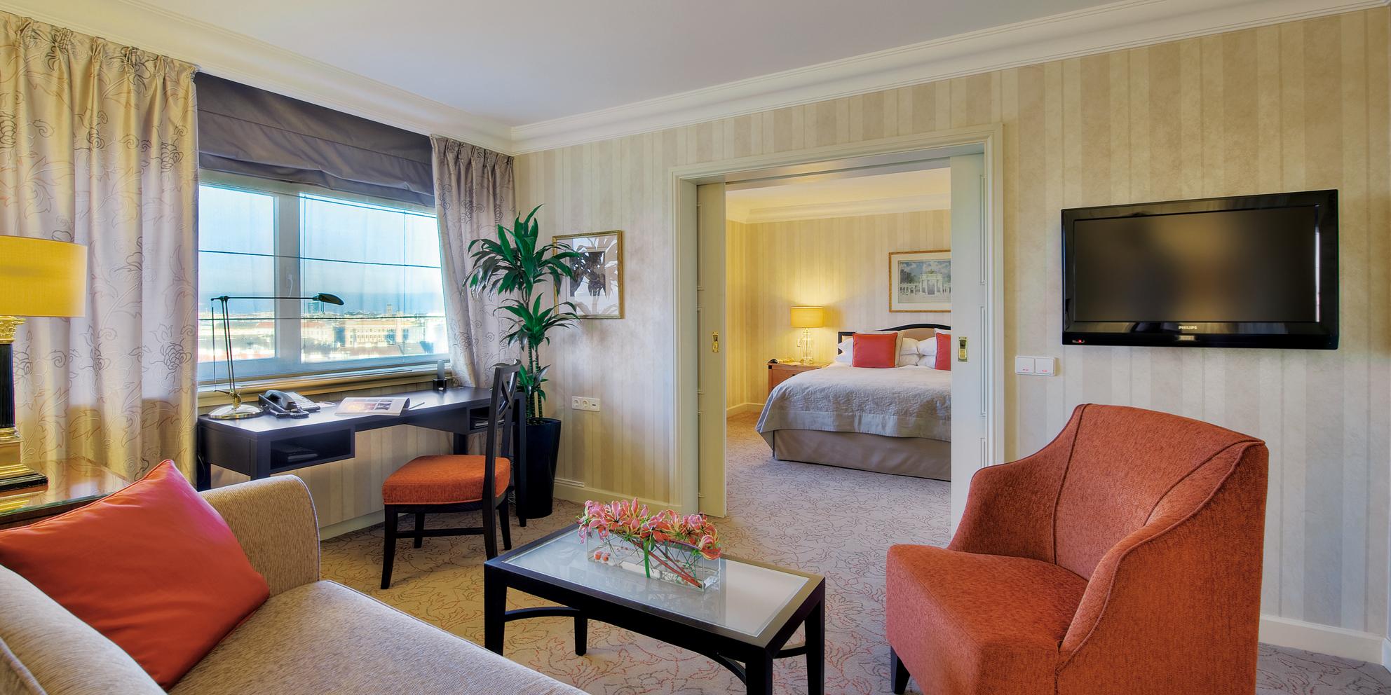 Intercontinental By Ihg Hotel